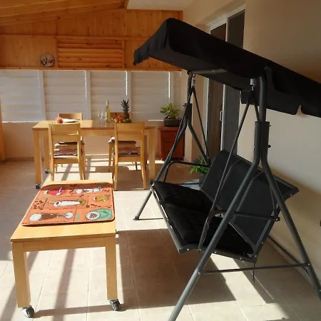 Nissi Area,ground Floor Flat, Free Internet * Αγία Νάπα