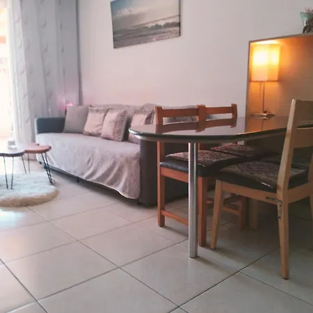 Nissi Area,ground Floor Flat, Free Internet * Αγία Νάπα