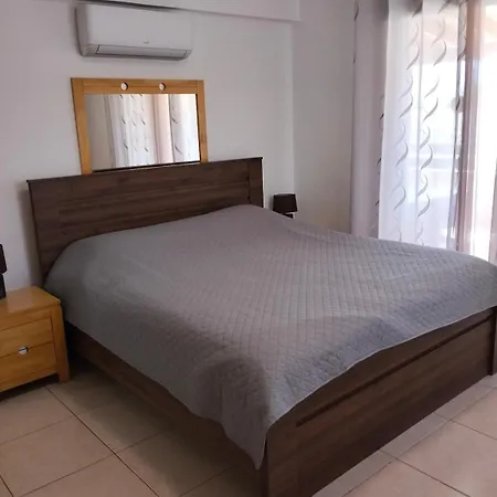 Nissi Area,ground Floor Flat, Free Internet *