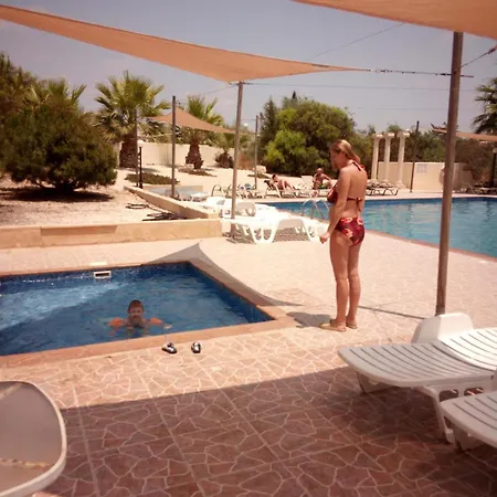 Nissi Area,ground Floor Flat, Free Internet Διαμέρισμα