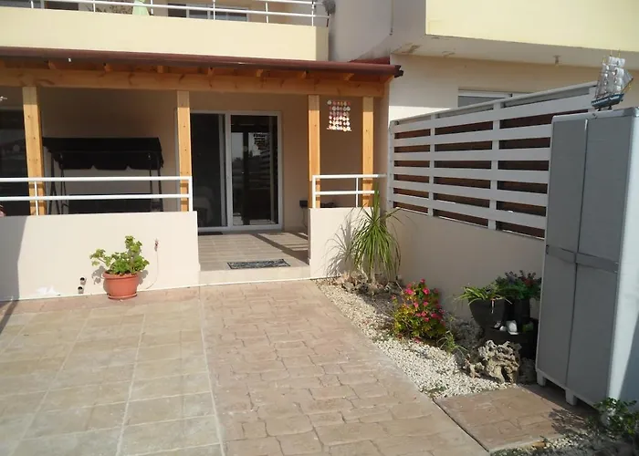 Nissi Area,ground Floor Flat, Free Internet Appartamento *