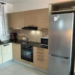 Nissi Area,ground Floor Flat, Free Internet アパート
