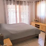 アパート Nissi Area,ground Floor Flat, Free Internet
