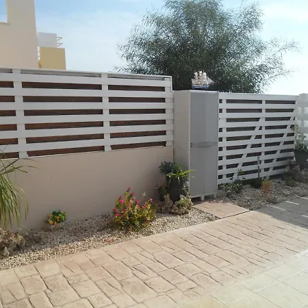 Nissi Area,ground Floor Flat, Free Internet *