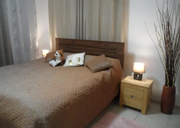 Nissi Area,ground Floor Flat, Free Internet *